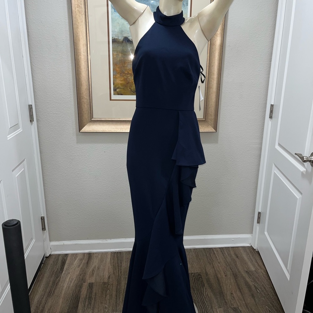 "COLBY" SLEEVELESS SCOOP NECK CREPE RUFFLE DRESS (size 4)